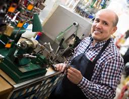 Como Trocar o Miolo da Fechadura em Santo André: 5 Passos Simples carlos silva chaveiro 1